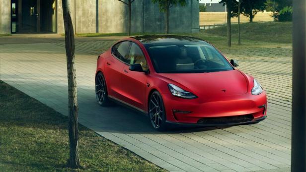 Tesla Model 3 von Novitec: Carbon, 21 Zoll und weniger Strom