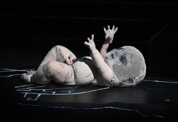 "Oedipe" bei den Salzburger Festspielen: Von der Dunkelheit zum Licht