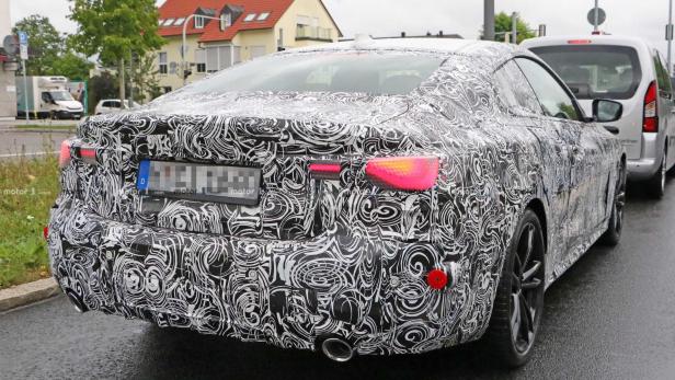 Kommendes BMW 4er Coupé: Erlkönig zeigt sich in München