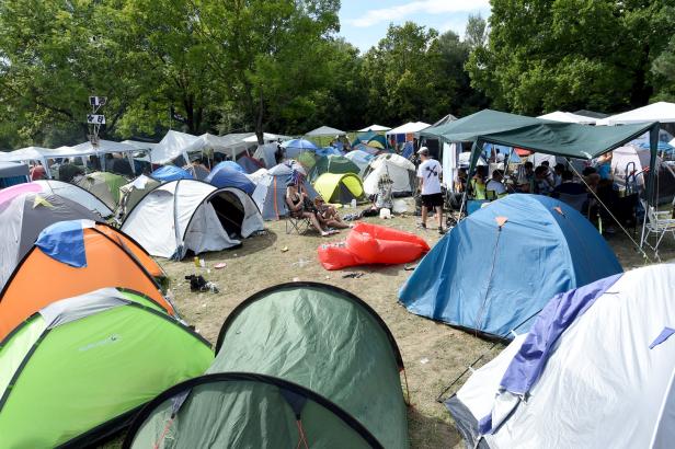 Frequency-Festival: Am letzten Abend wurden Zelte angezündet