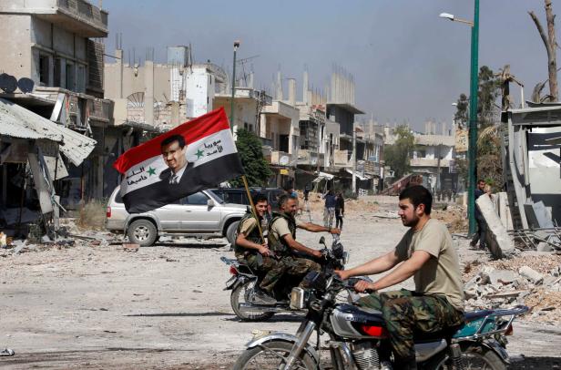 Assad an der Grenze: Was bedeutet das für den Syrien-Krieg?