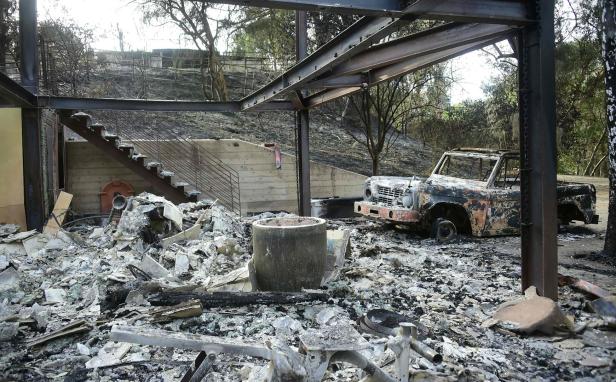Waldbrände: Gerard Butler trauert um sein Haus in Malibu