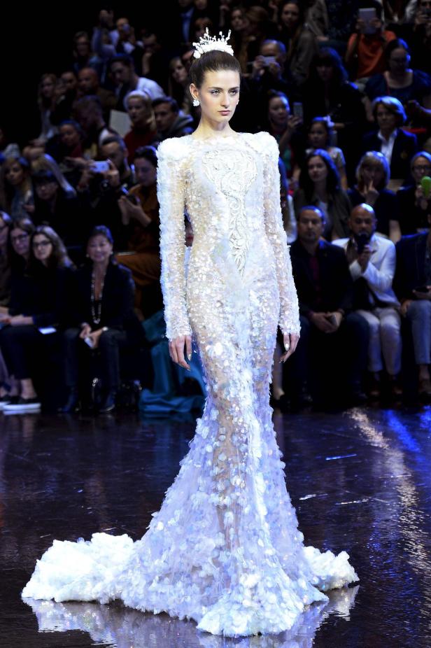 Alles neu bei Versace: Kein Bling-Bling mehr