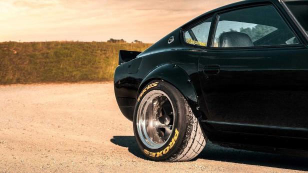 Datsun 240Z mit Supra-Motor ist Aftermarket-Perfektion