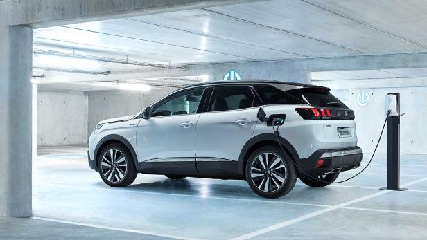 Peugeot 3008 GT HYBRID4: 300 PS und 29 Gramm CO2