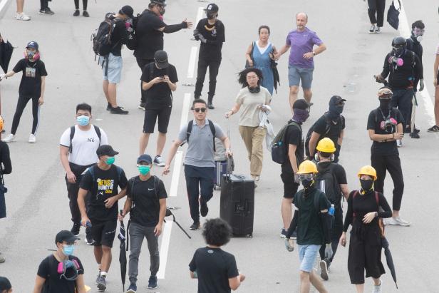 Sinnlose Gewalt in Hongkong: Freiheitskämpfer und Zerstörer