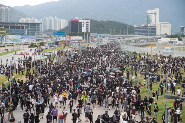 Sinnlose Gewalt in Hongkong: Freiheitskämpfer und Zerstörer