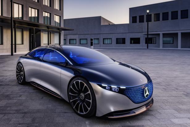 Mercedes EQS: Luxus-Limousine unter Strom