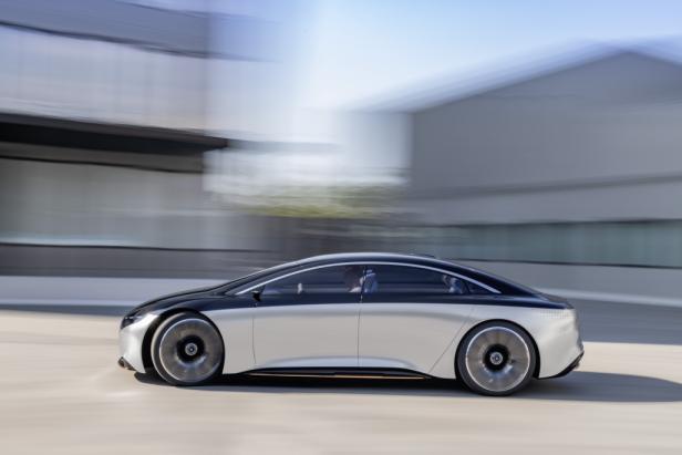 Mercedes EQS: Luxus-Limousine unter Strom