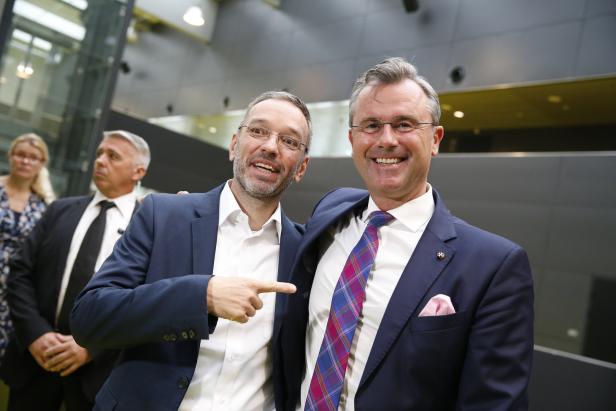 FPÖ-Parteitag: 98,25 Prozent für Hofer - Kickl rechnet mit ÖVP ab