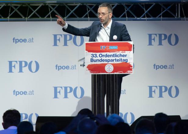 FPÖ-Parteitag: 98,25 Prozent für Hofer - Kickl rechnet mit ÖVP ab