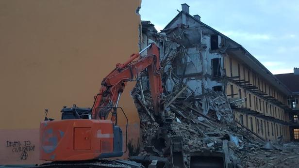 St. Pölten: "Eierspeisburg" stürzte vor Abbruch teilweise zusammen