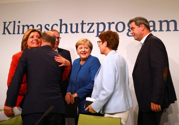 Merkels Klimapaket: Großes Ziel, kleine Schritte
