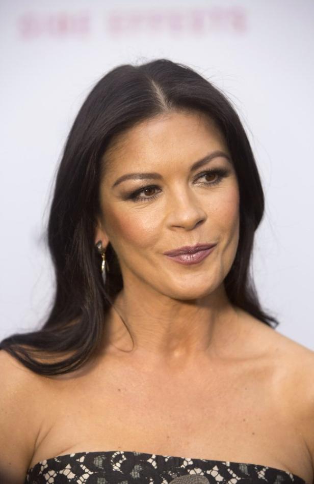 Zeta-Jones begibt sich auf Rehab