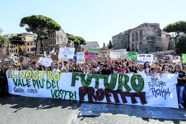 Weltweite Klimaproteste: "Heiße Pizza statt heißer Planet"