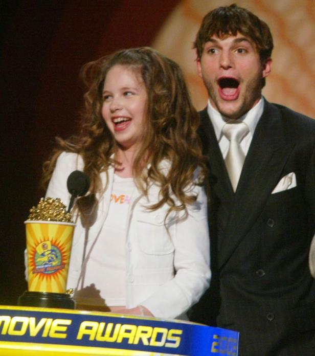 Ashton Kutcher und Dakota Fanning bei den MTV Movie Awards.