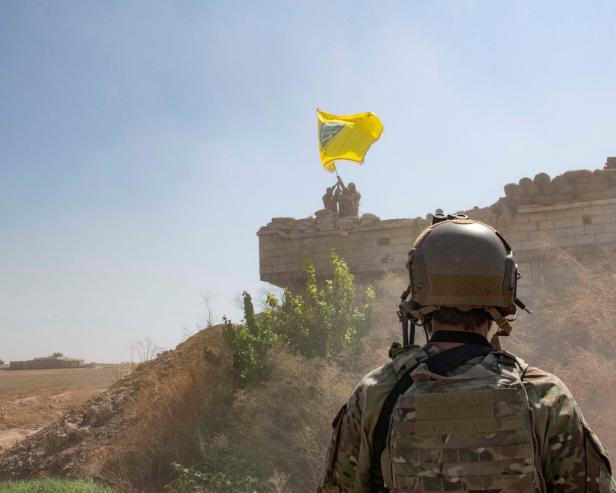 Drohende Türkei-Offensive: Verbünden sich Kurden mit Assad?