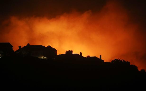 Waldbrände in Kalifornien schlagen Tausende in die Flucht