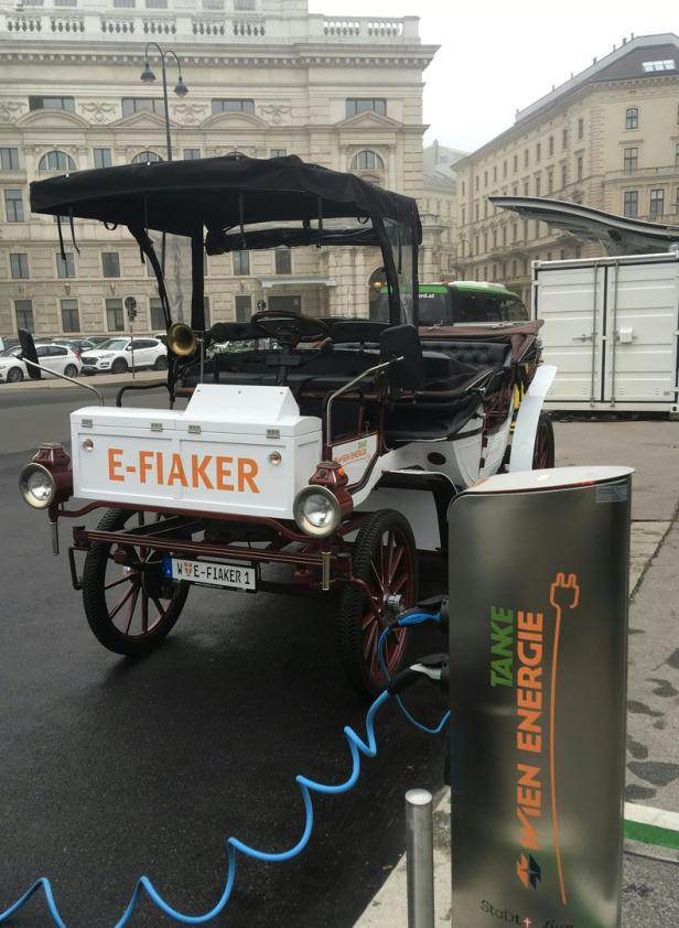 Stadt Wien präsentiert den Elektro-Fiaker