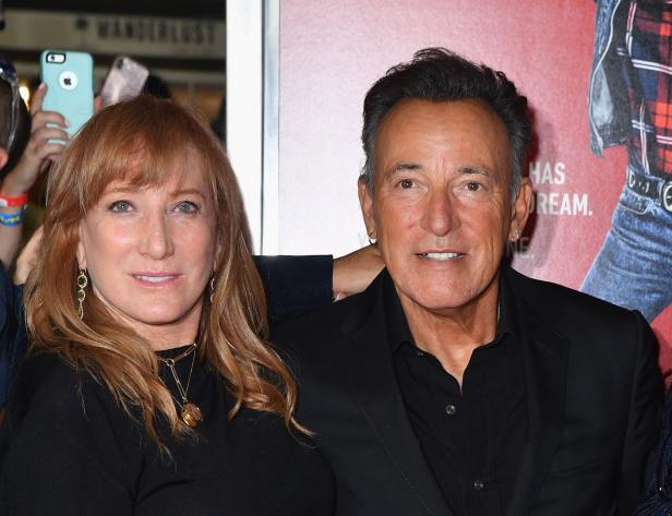 Bruce Springsteen meditiert über die Liebe und das Leid mit ihr