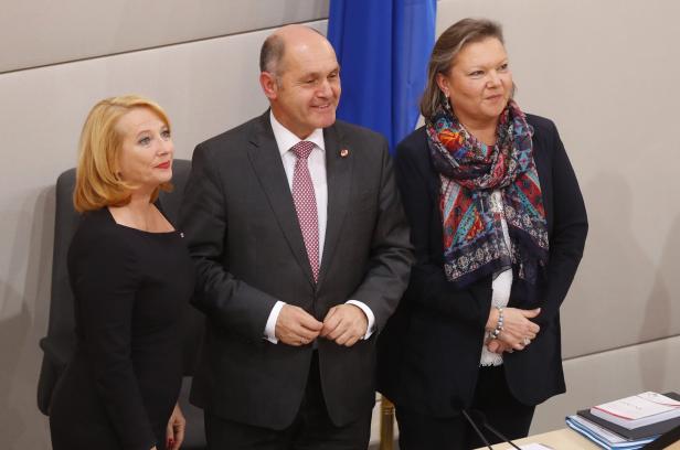 Hohe Auszeichnungen für FPÖ-Politiker Kitzmüller und Vilimsky