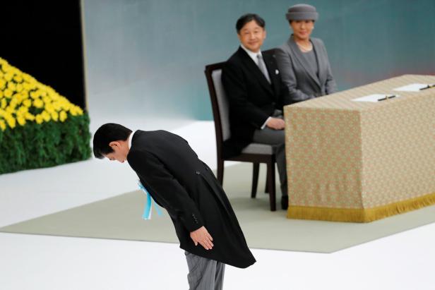 Japans neuer Kaiser offiziell inthronisiert