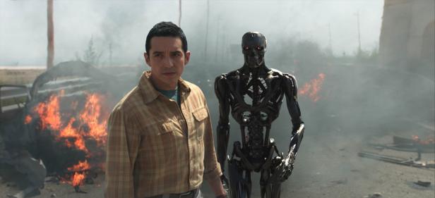 Filmkritik zu "Terminator: Dark Fate": Er ist zurück – und sie auch
