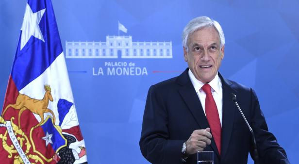 Chiles Präsident kündigt nach Unruhen Sozialpaket an