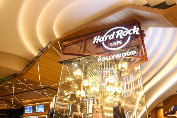 Ureinwohner eröffnen Hard Rock Hotel mit Casino-Etage in Florida