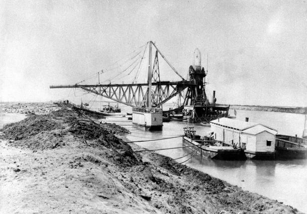150 Jahre Suezkanal: Eine Wasserstraße für die ganze Welt