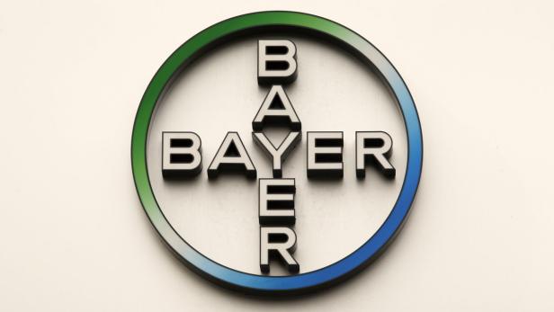 Das Bayer-Logo mit dem Schriftzug „BAYER“ in einem grünen und blauen Kreis.