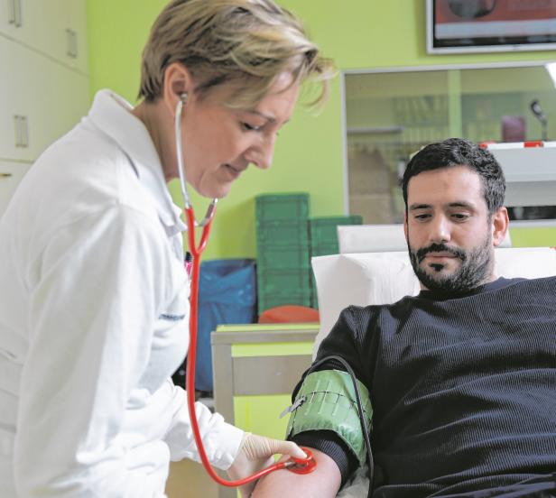 Erik kämpft gegen Krebs: Warum Rückgang der Blutspender dramatisch ist