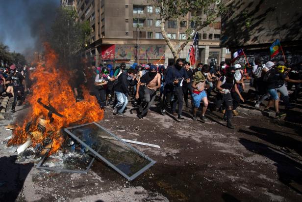 Grenzenloser Frust über die Polit-Eliten in Südamerika