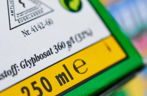 Formalfehler: Bierlein stoppt Glyphosat-Verbot