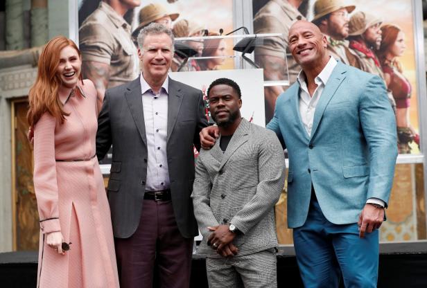 Kevin Hart mit Händen und Füßen in Hollywood verewigt