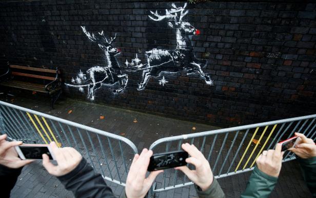 Weihnachtsgrüße von Künstler Banksy in Birmingham