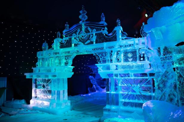 Absolut unverfroren: Städte, Paläste und Orgeln - aus Eis!