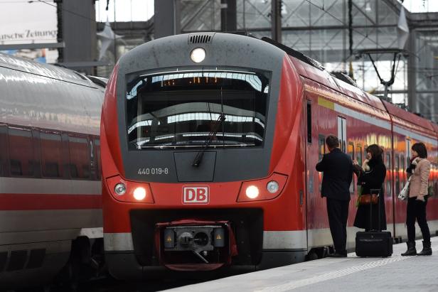 Bahn-Match: ÖBB schlagen Deutsche Bahn um Längen