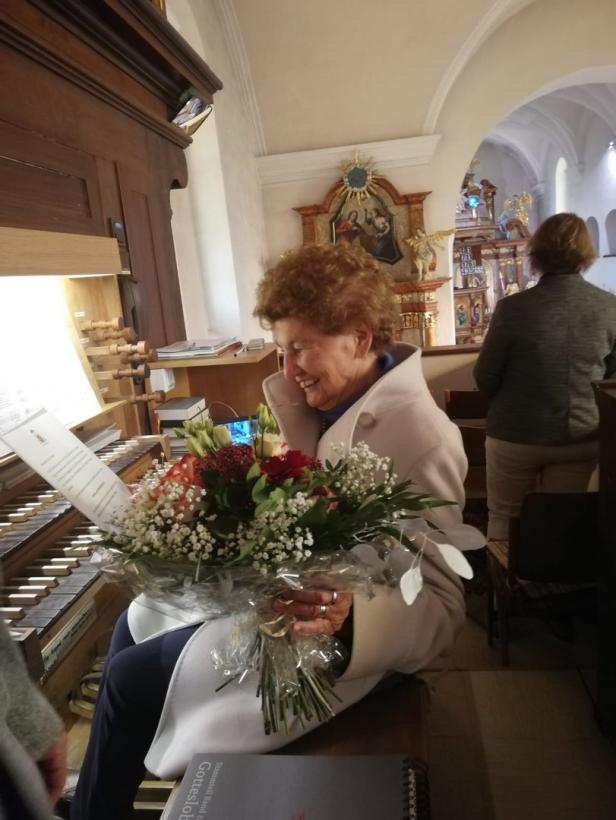 Älteste Organistin Österreichs spielt seit 80 Jahren