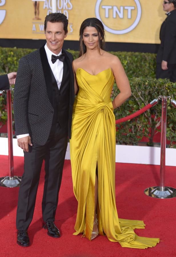 Matthew McConaughey und Camila Alves auf dem roten Teppich.