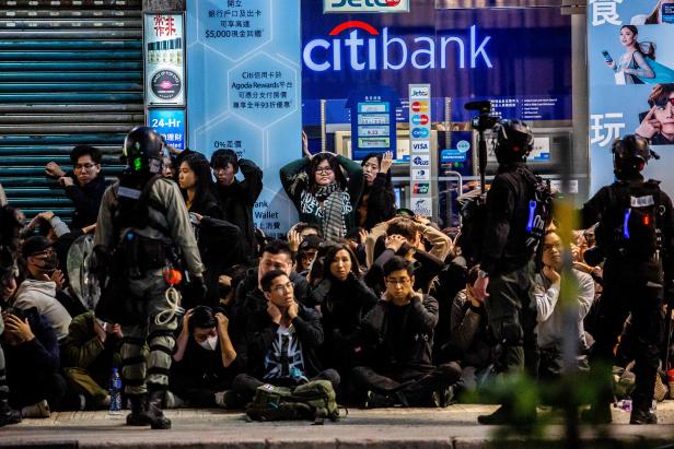 HONG KONG-CHINA-POLITICS-CRIME-UNREST