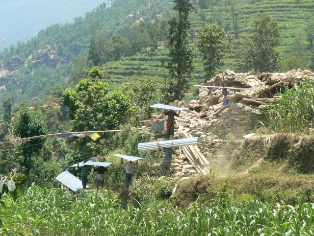 Caritas unterstützt 43.000 Menschen in Nepal