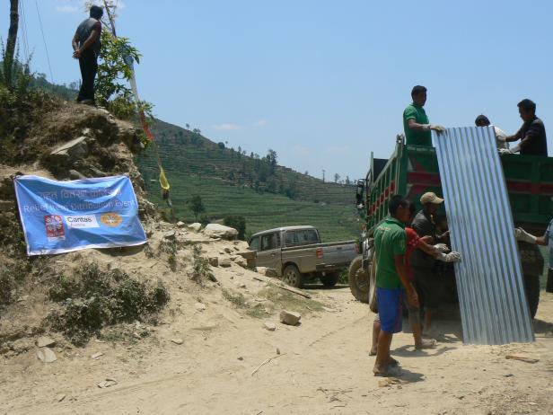 Caritas unterstützt 43.000 Menschen in Nepal