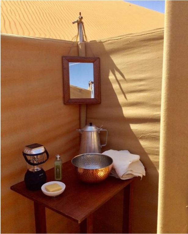 Ein Bad im Sand: Mit Luxuszelt in die Wüste des Oman