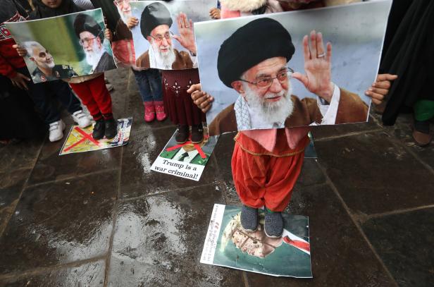 Protest against US over killing of Iranian general, in India