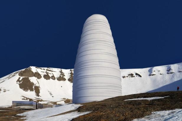 Die Hülle des Ausstellungsgebäudes soll den Eindruck erwecken, organisch, durch Erosion geformt worden zu sein. arc-1a-1024x683