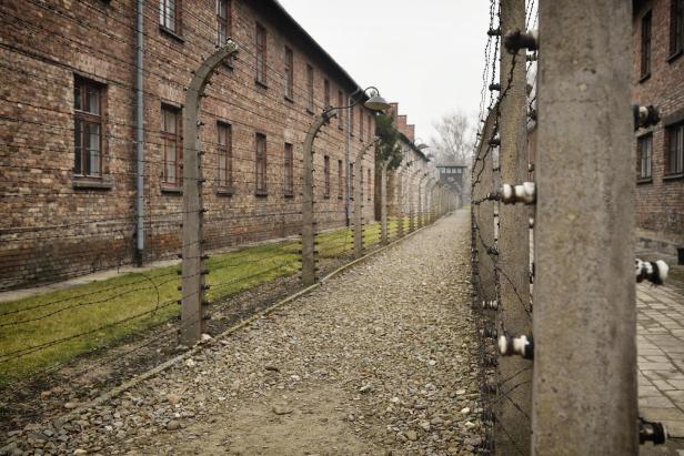 Auschwitz: Sobotka zu Besuch an der Gedenkstätte