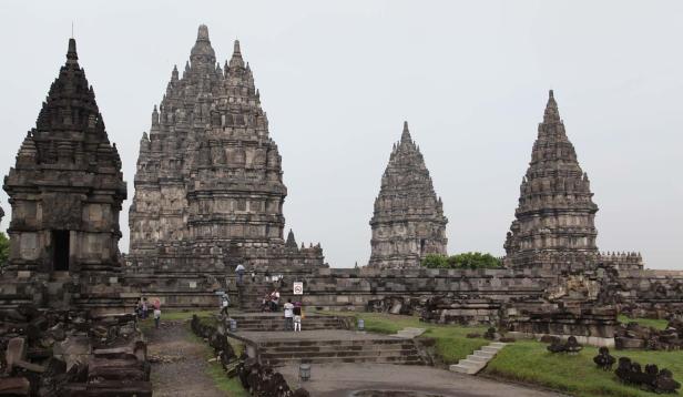 Der Prambanan-Tempel, eine hinduistische Tempelanlage aus dem 9. Jahrhundert in Indonesien.