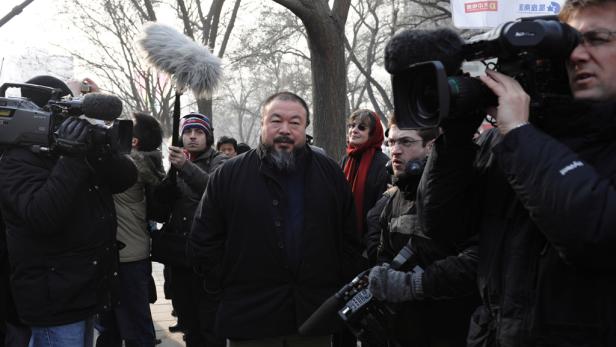 Ai Weiwei dementiert Schuldgeständnis