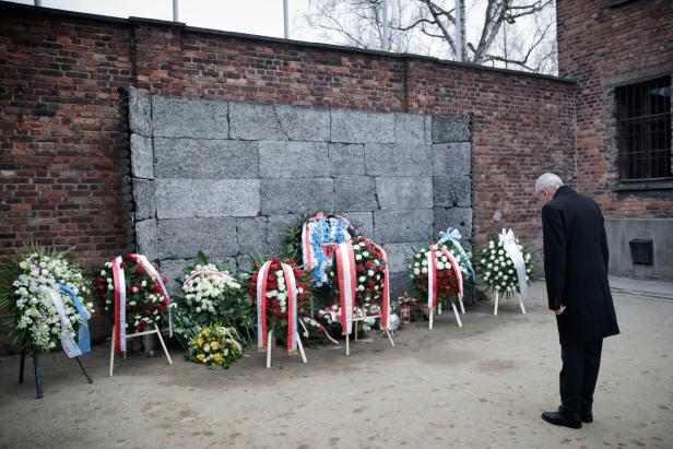 Van der Bellen in Auschwitz: "Ich empfinde auch Scham"
